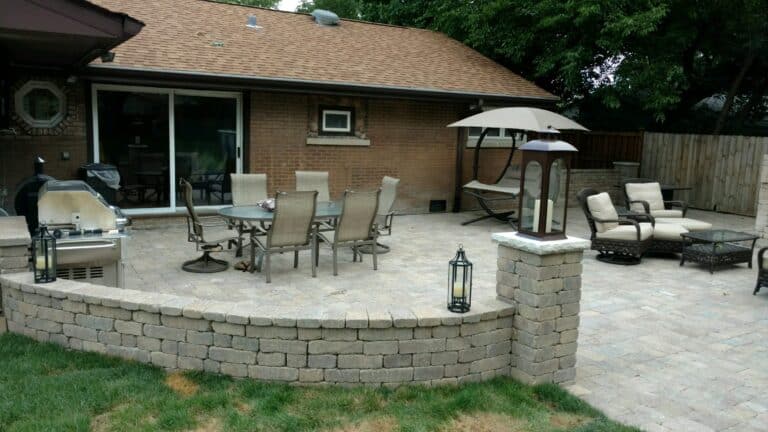 How to Improve Your Outdoor Living Space